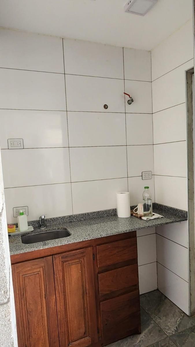 ALQUILER - GRAN LOCAL COMERCIAL DE 206 M2 - ¡A ESTRENAR - 10