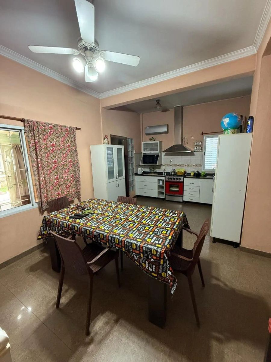 VENTA - CASA 3 AMBIENTES EN IMPECABLE ESTADO - MORÓN CENTRO - 7