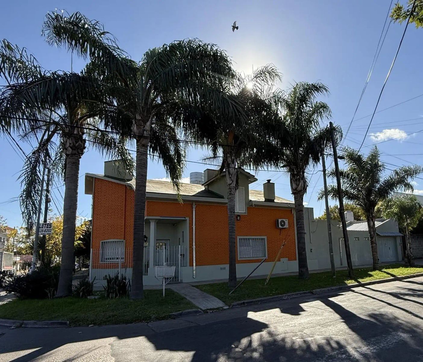 VENTA - CASA 3 AMBIENTES EN IMPECABLE ESTADO - MORÓN CENTRO - 9