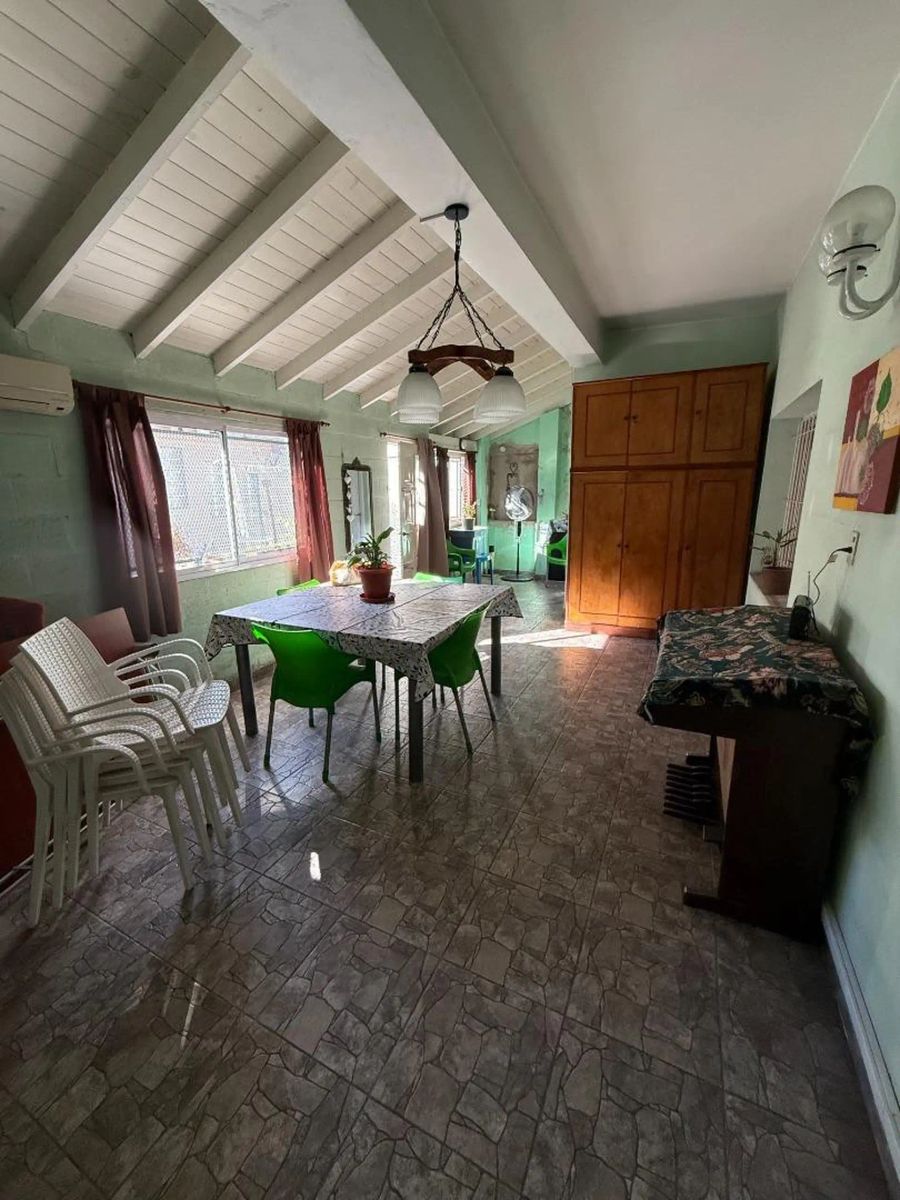 VENTA - CASA 3 AMBIENTES EN IMPECABLE ESTADO - MORÓN CENTRO - 16