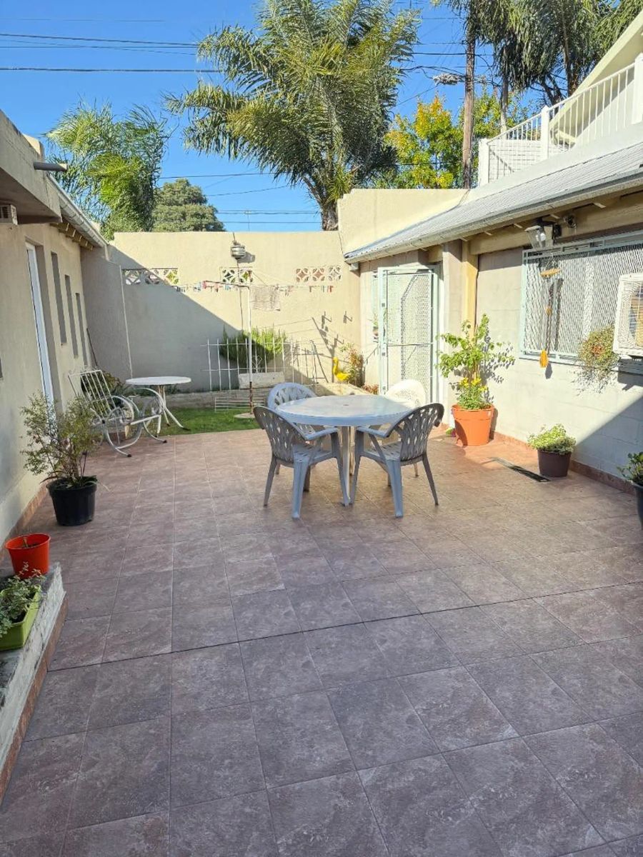 VENTA - CASA 3 AMBIENTES EN IMPECABLE ESTADO - MORÓN CENTRO - 17