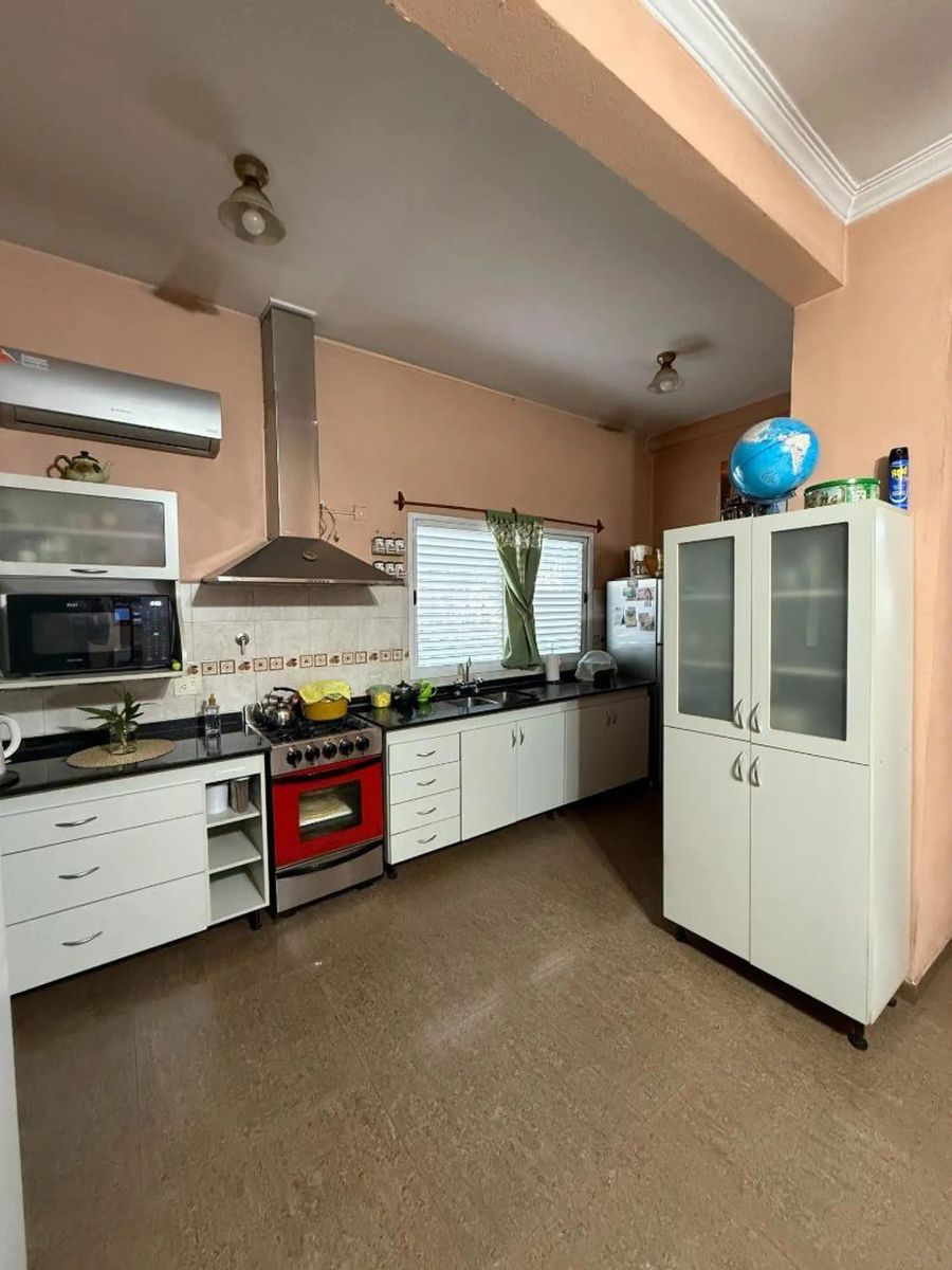 VENTA - CASA 3 AMBIENTES EN IMPECABLE ESTADO - MORÓN CENTRO - 27