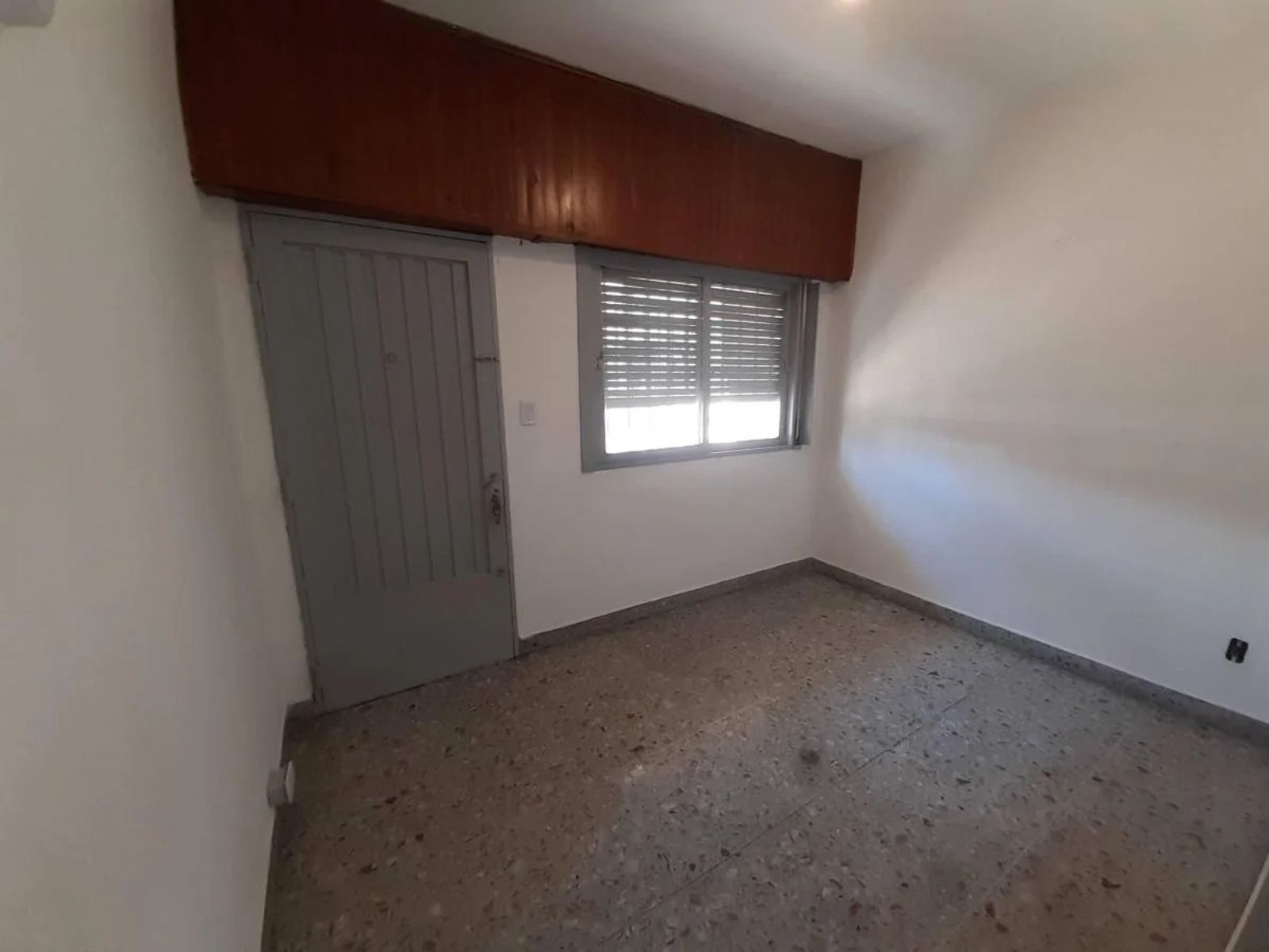 ALQUILER - GRAN CASA 3 AMBIENTES - VILLA LUZURIAGA - 7
