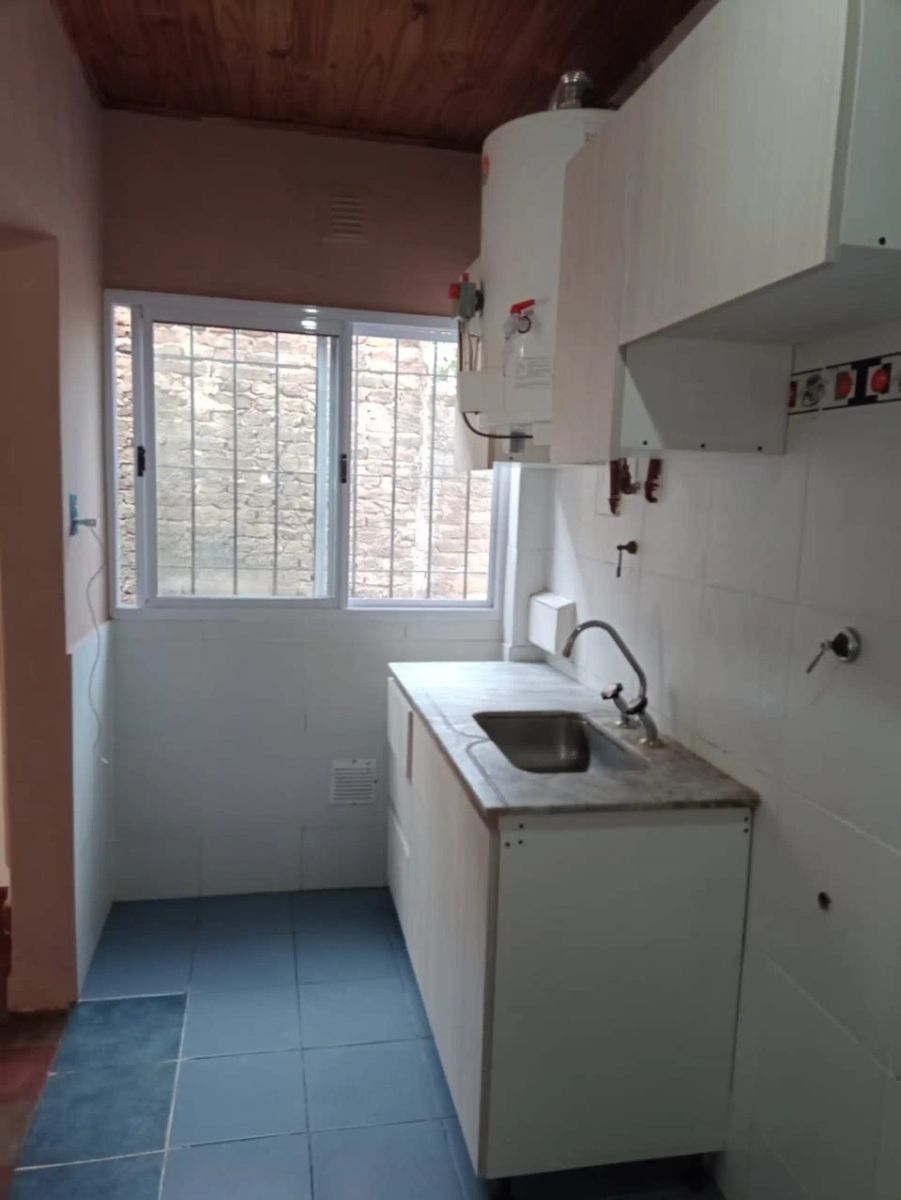 ALQUILER - DEPARTAMENTO 2 AMBIENTES C/PATIO - VILLA LUZURIAGA - 9