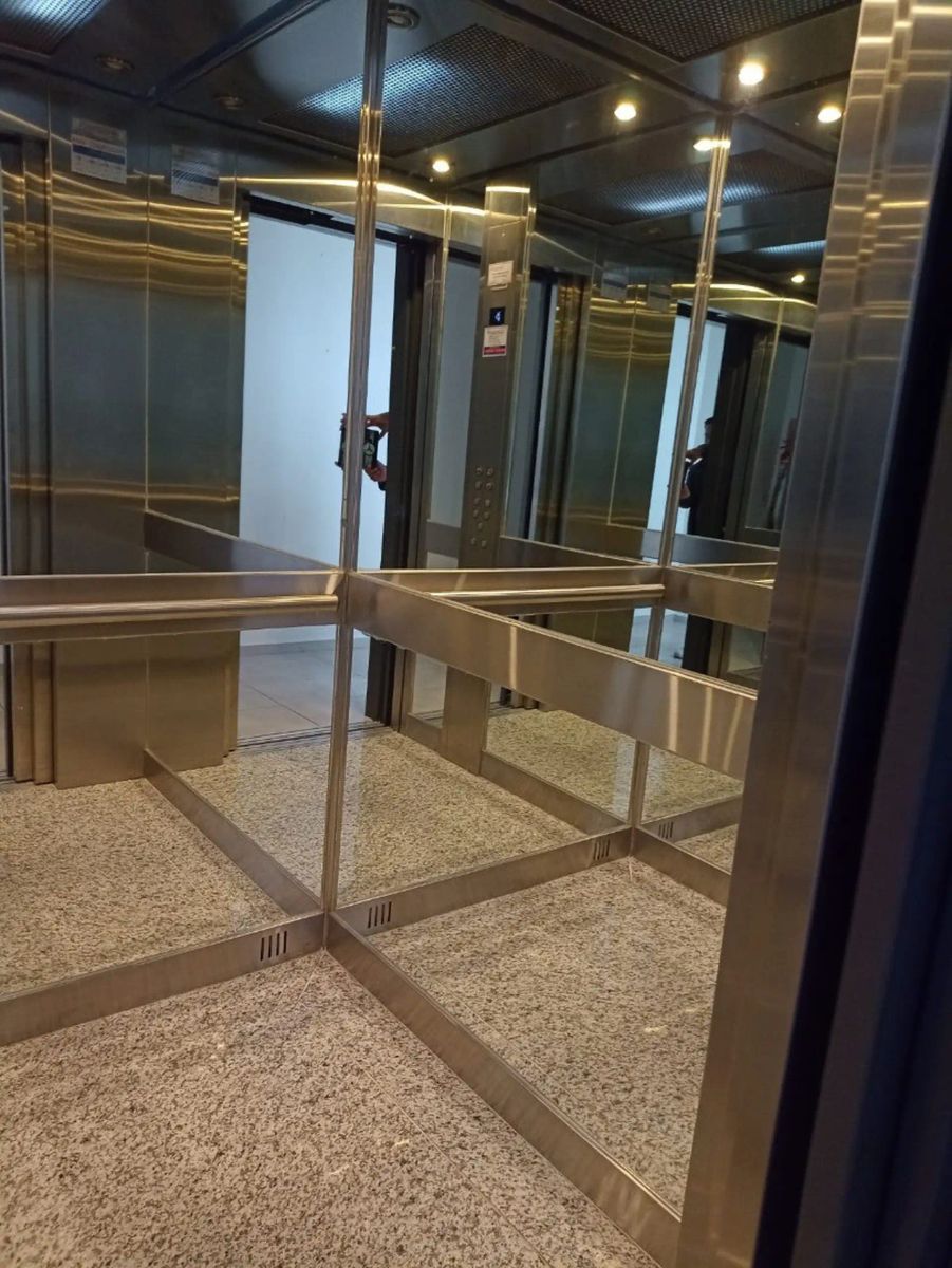 VENTA - EXCELENTE DEPARTAMENTO 2 AMBIENTES A ESTRENAR - CON COCHERA - 3