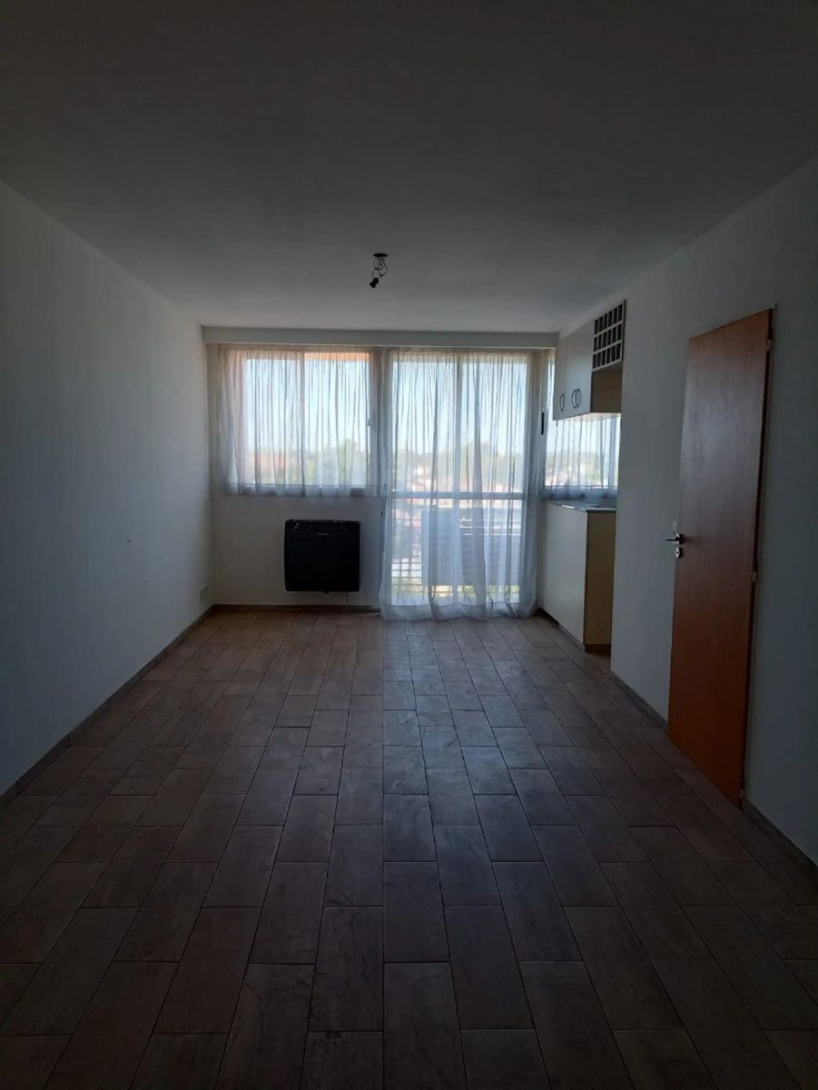 VENTA - EXCELENTE DEPARTAMENTO 2 AMBIENTES A ESTRENAR - CON COCHERA - 4