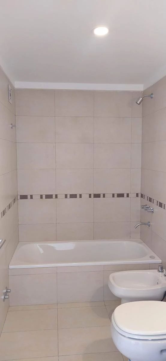 ALQUILER - HERMOSO DEPARTAMENTO MONOAMBIENTE A ESTRENAR - APTO PROFESIONAL - 9