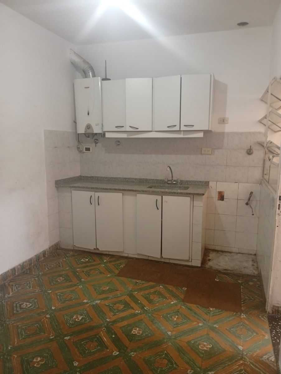 ALQUILER - DEPARTAMENTO 3 AMBIENTES C/PATIO — foto 10