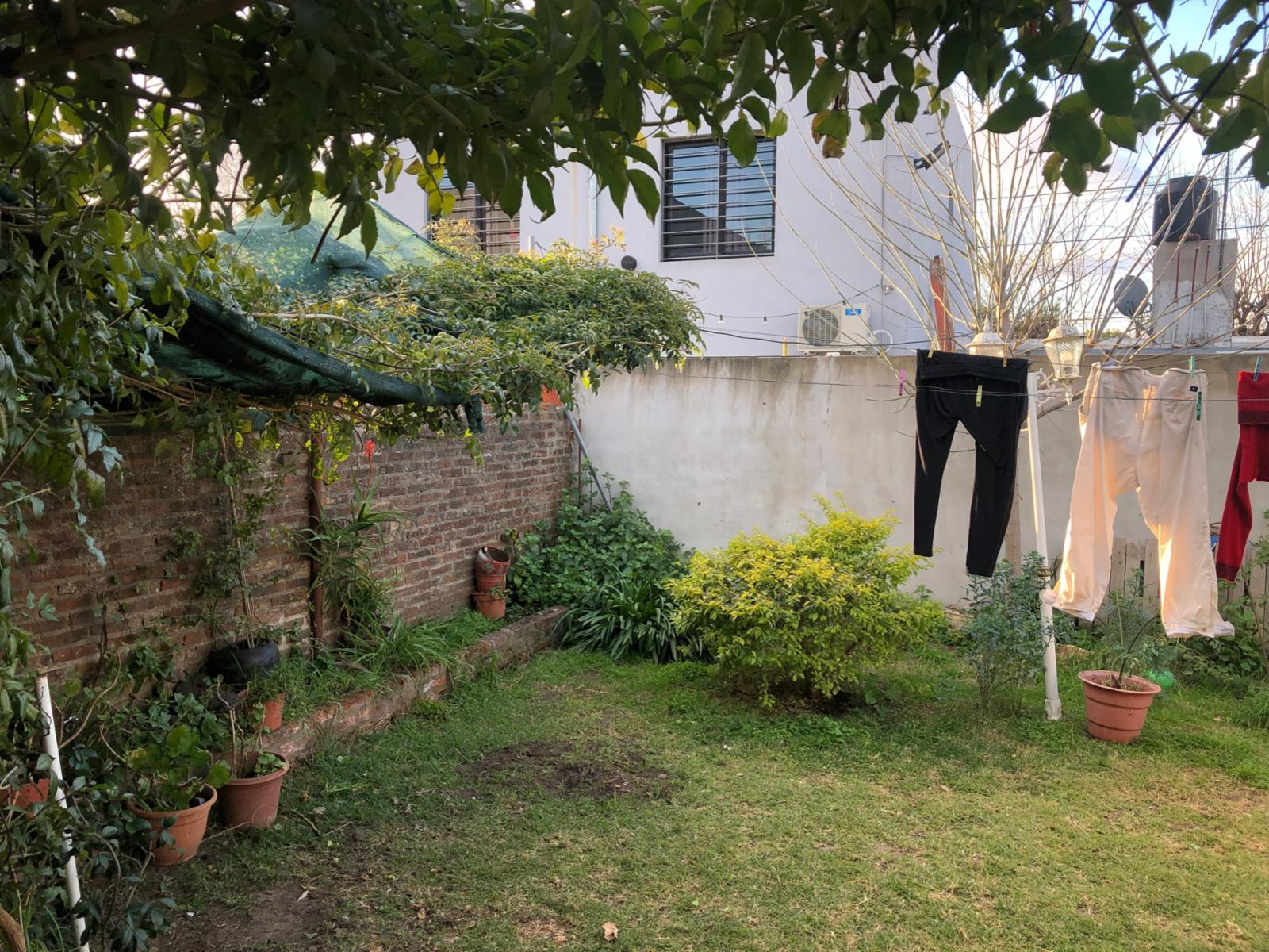 Casa y departamento independiente en un mismo terreno. — foto 12