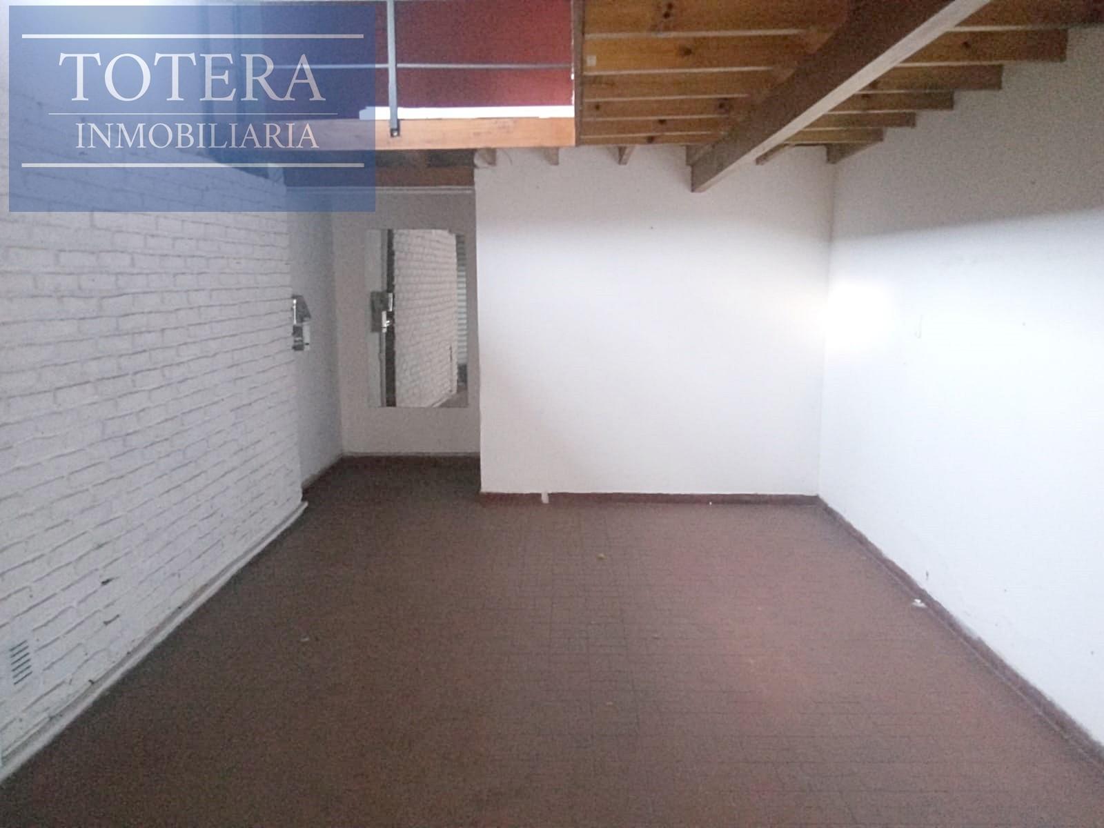Local en alquiler en San Justo - 4
