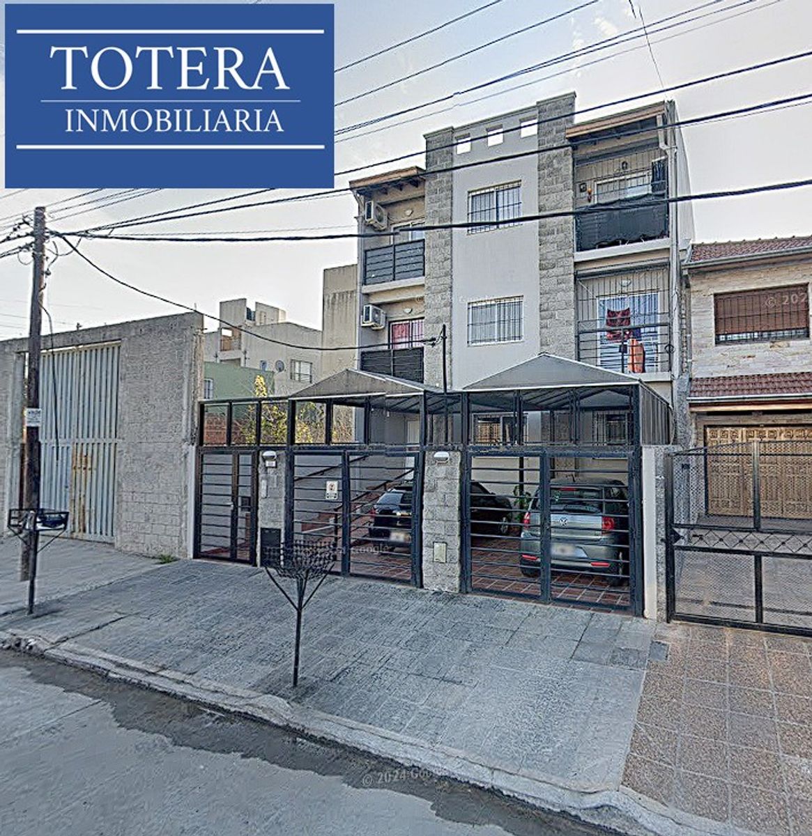 Departamento 3 ambientes al frente con balcon