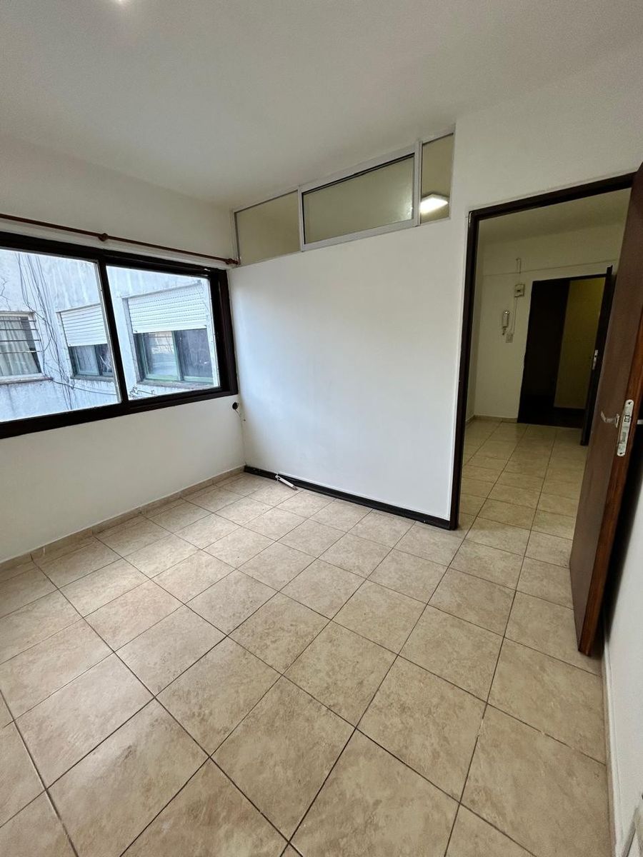 Oficinas en alquiler en Ramos Mejia - 1