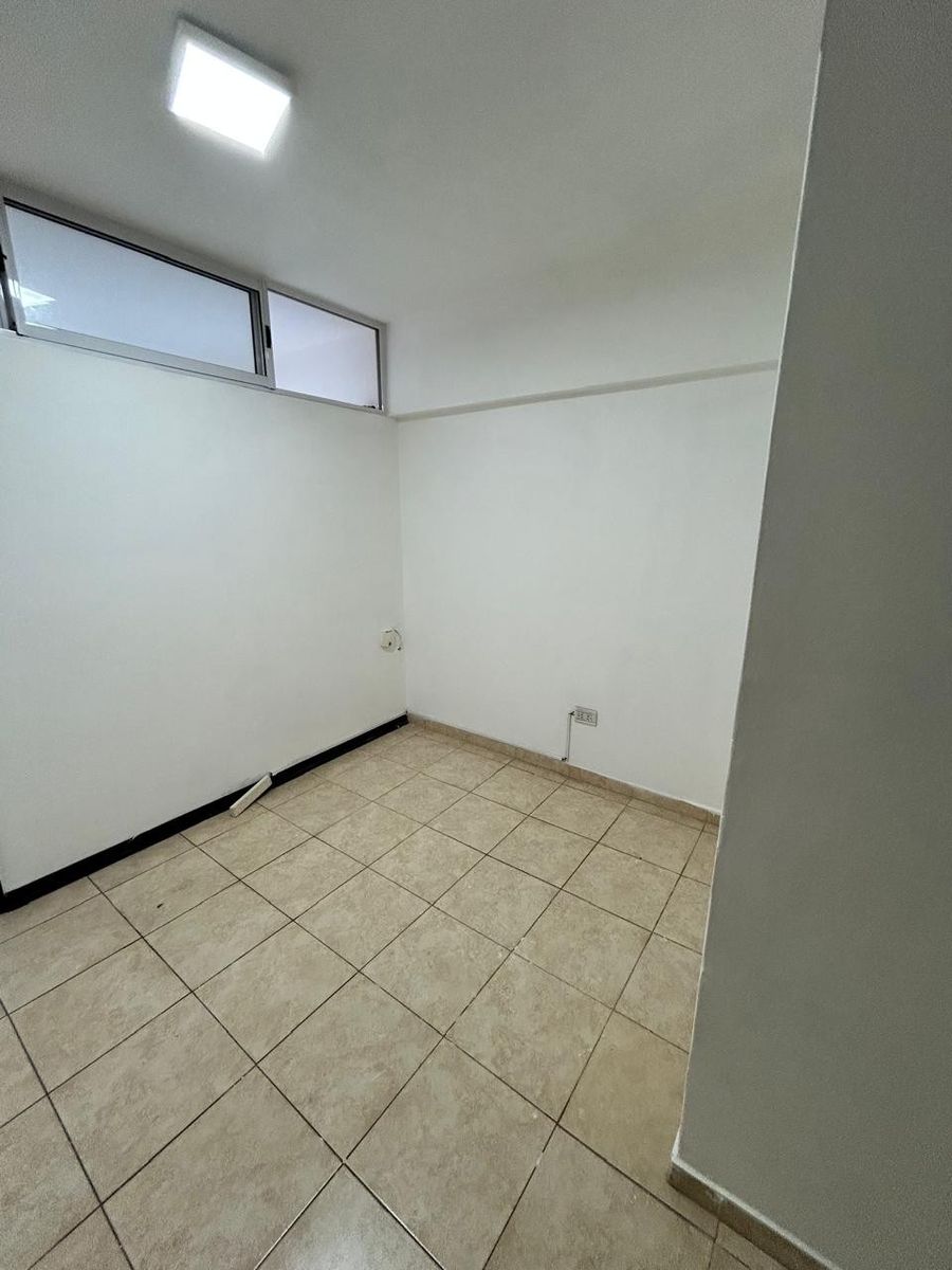 Oficinas en alquiler en Ramos Mejia - 3
