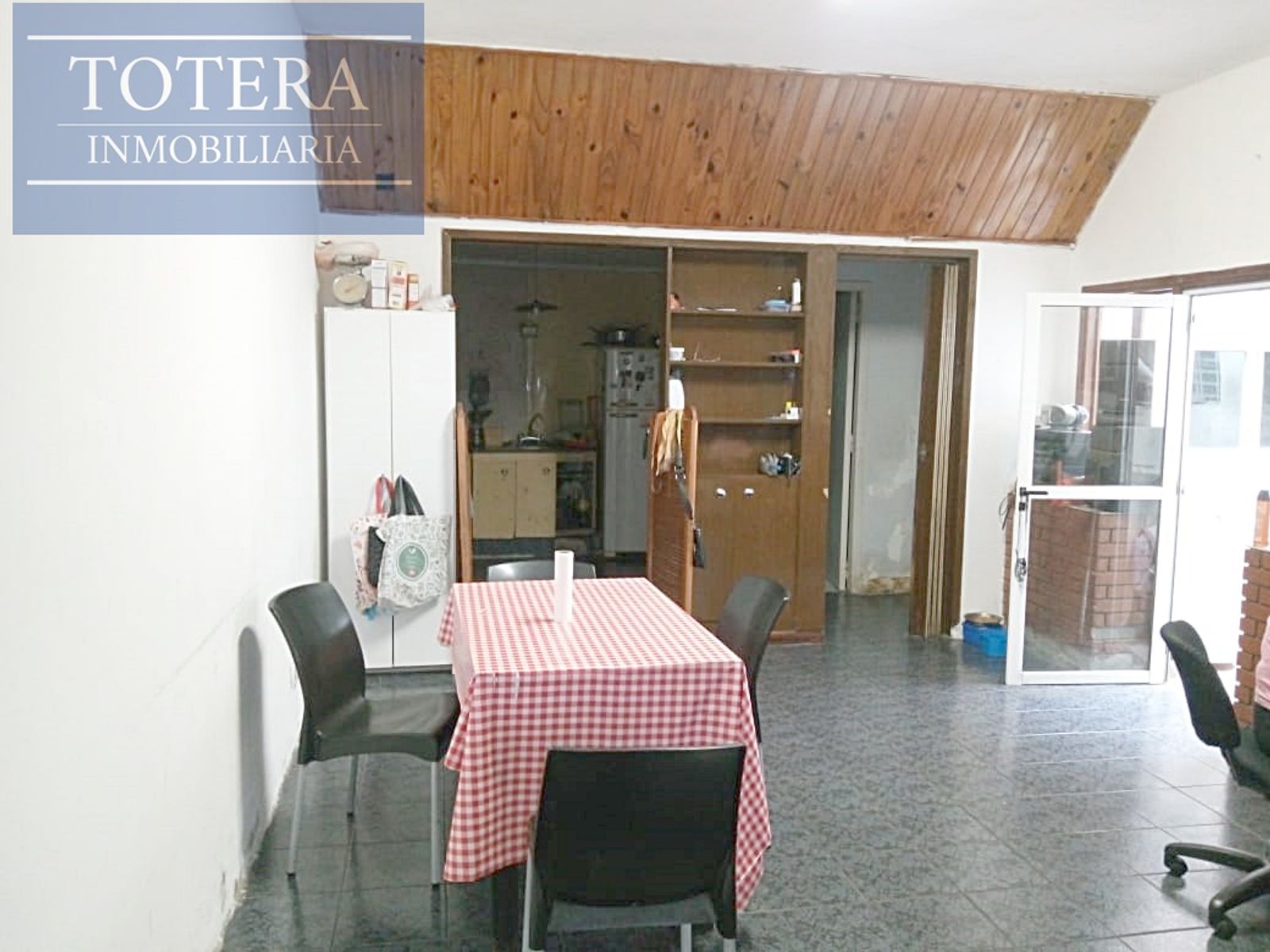 Casa PH P. Baja 4 ambientes al frente con Garage — foto 4