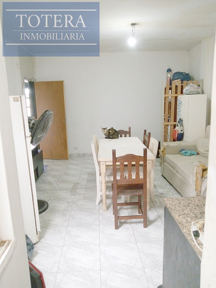 Departamento 2 ambientes al frente con balcon — foto 4