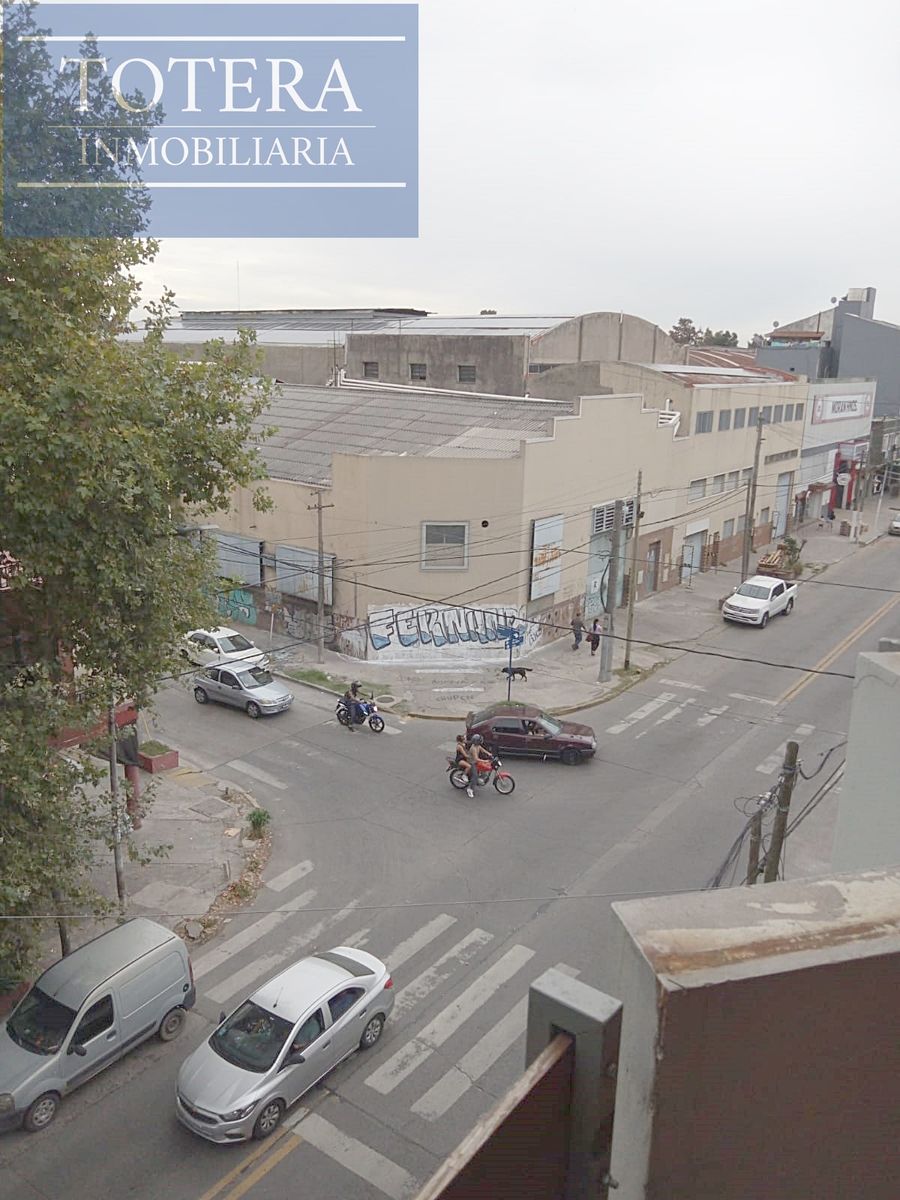 Departamento 2 ambientes al frente con balcon — foto 12