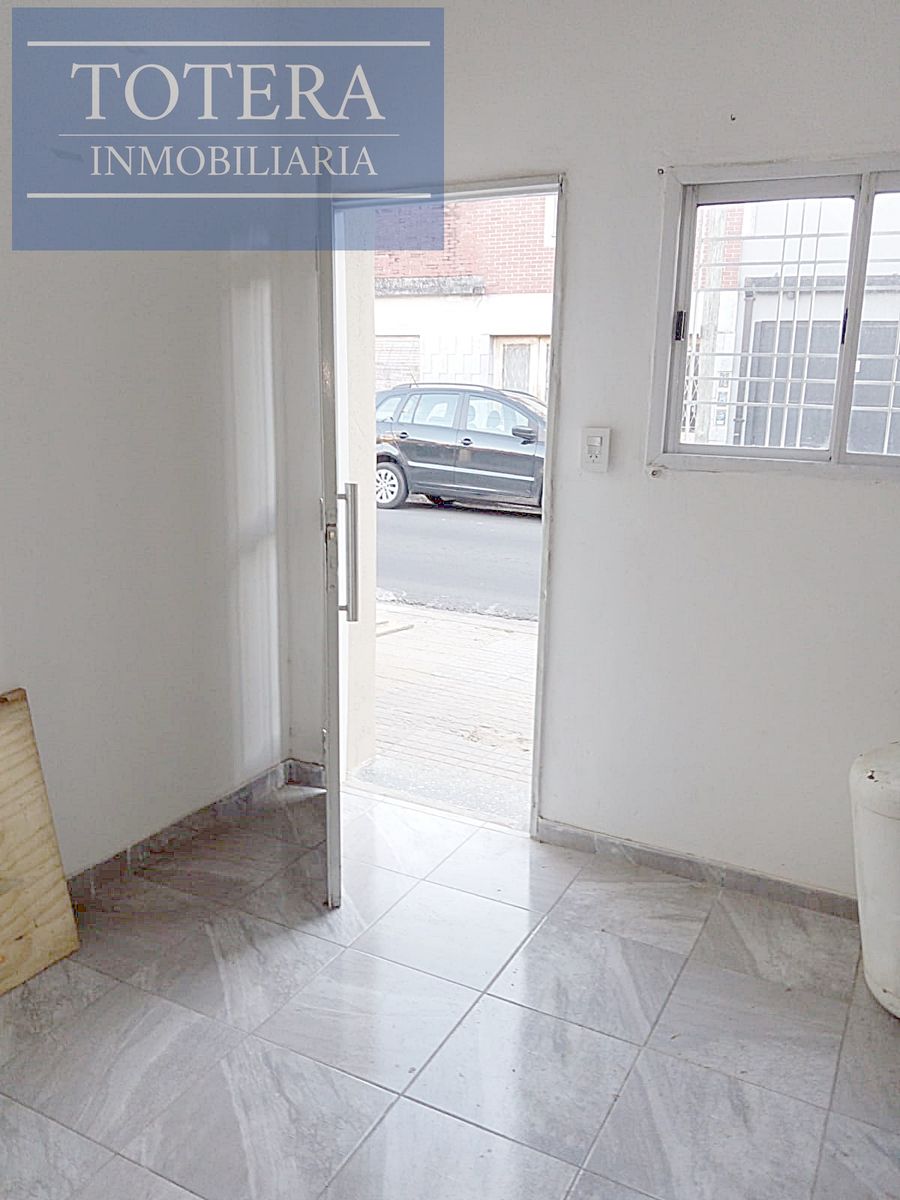 Departamento 1 ambiente P. baja al frente - 4