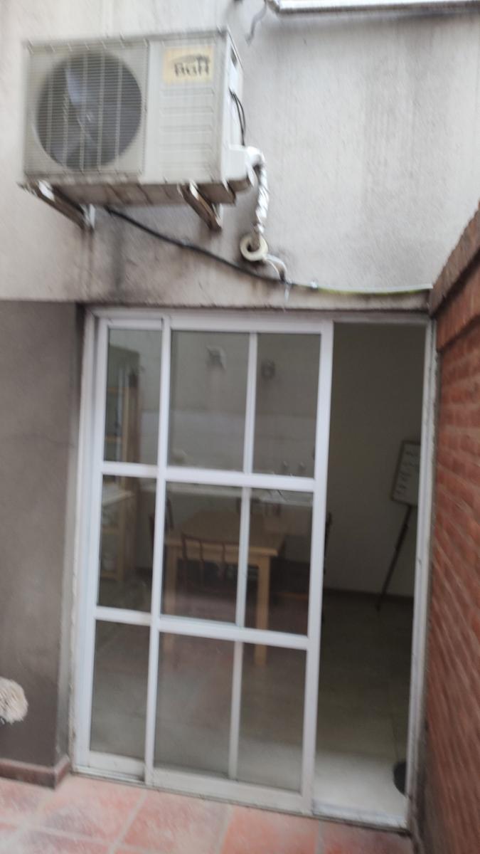 ITUZAINGO - FRENTE A ESTACION- MONOAMBIENTE APTO PROFESIONAL + COCHERA CUBIERTA - 7
