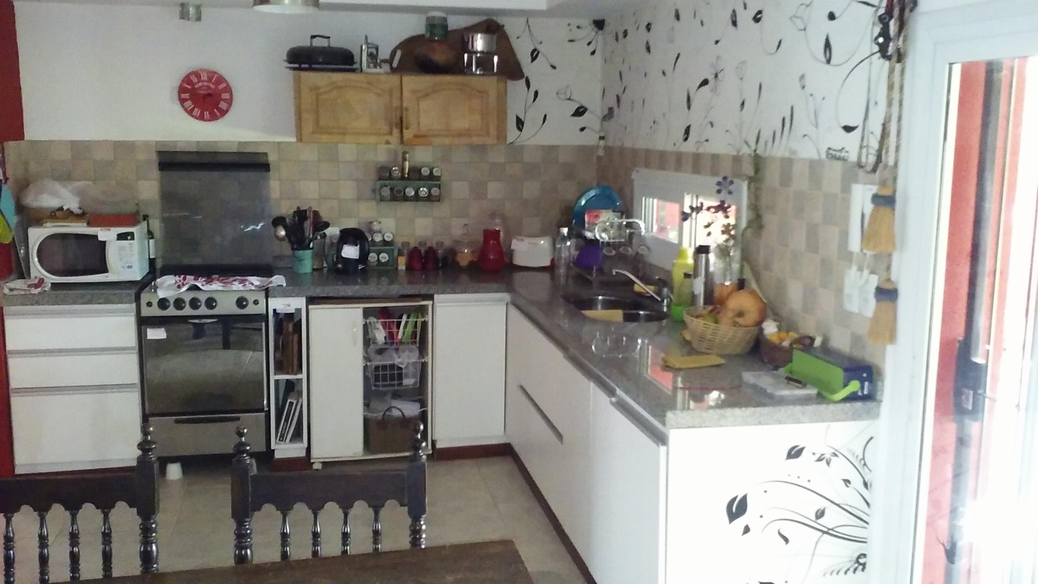CASA DOS DORM - 100m2 mas cochera y galería -330 m2 terreno — foto 12