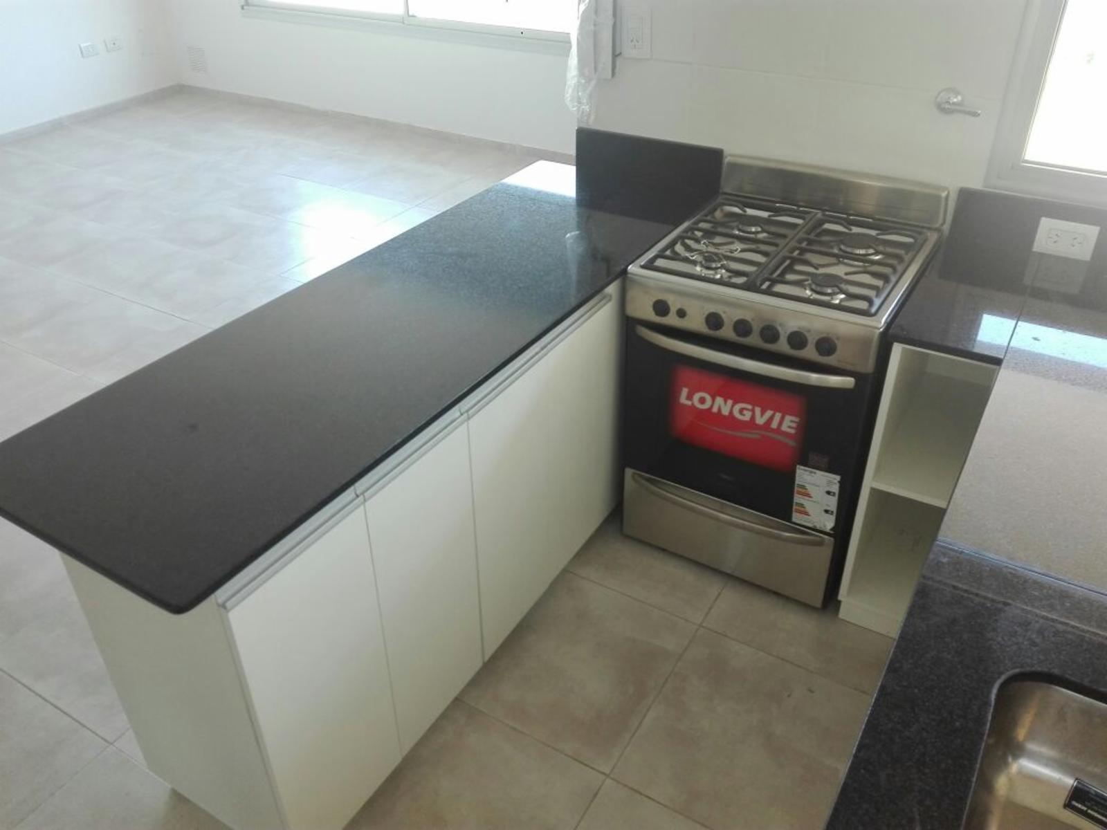 CASA TRES DORMITORIOS EN CONSTRUCCIÓN BARRIO DON JUAN - FUNES — foto 15