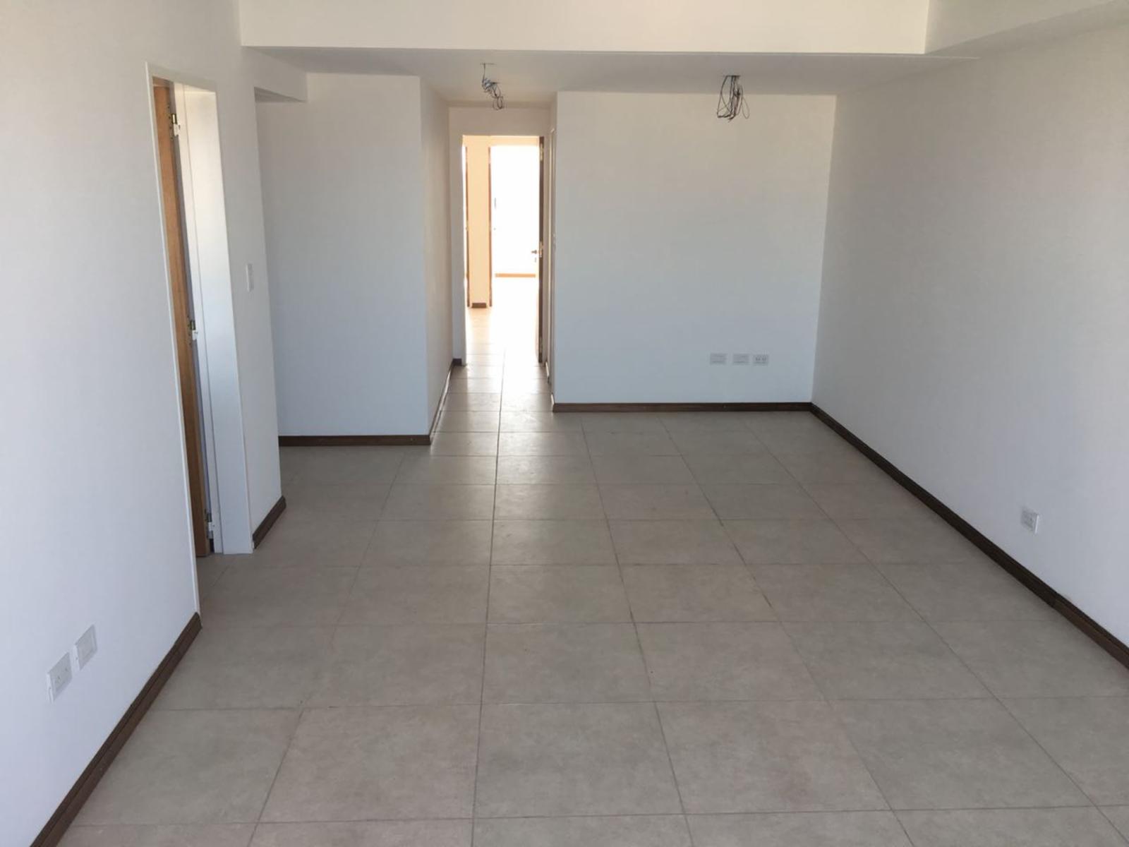 DEPARTAMENTO DE DOS DORMITORIOS EN SUITE. — foto 3