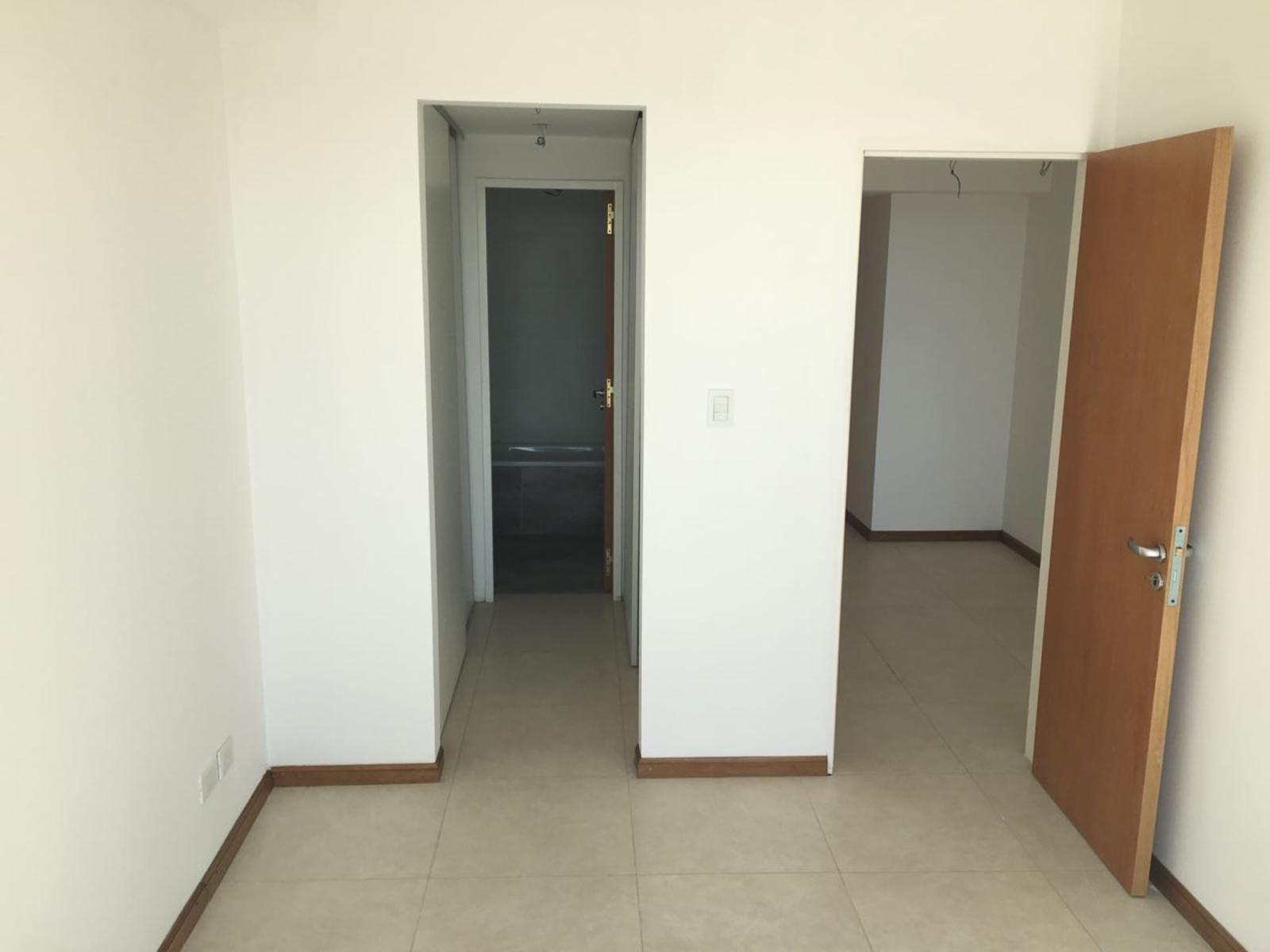 DEPARTAMENTO DE DOS DORMITORIOS EN SUITE. — foto 11