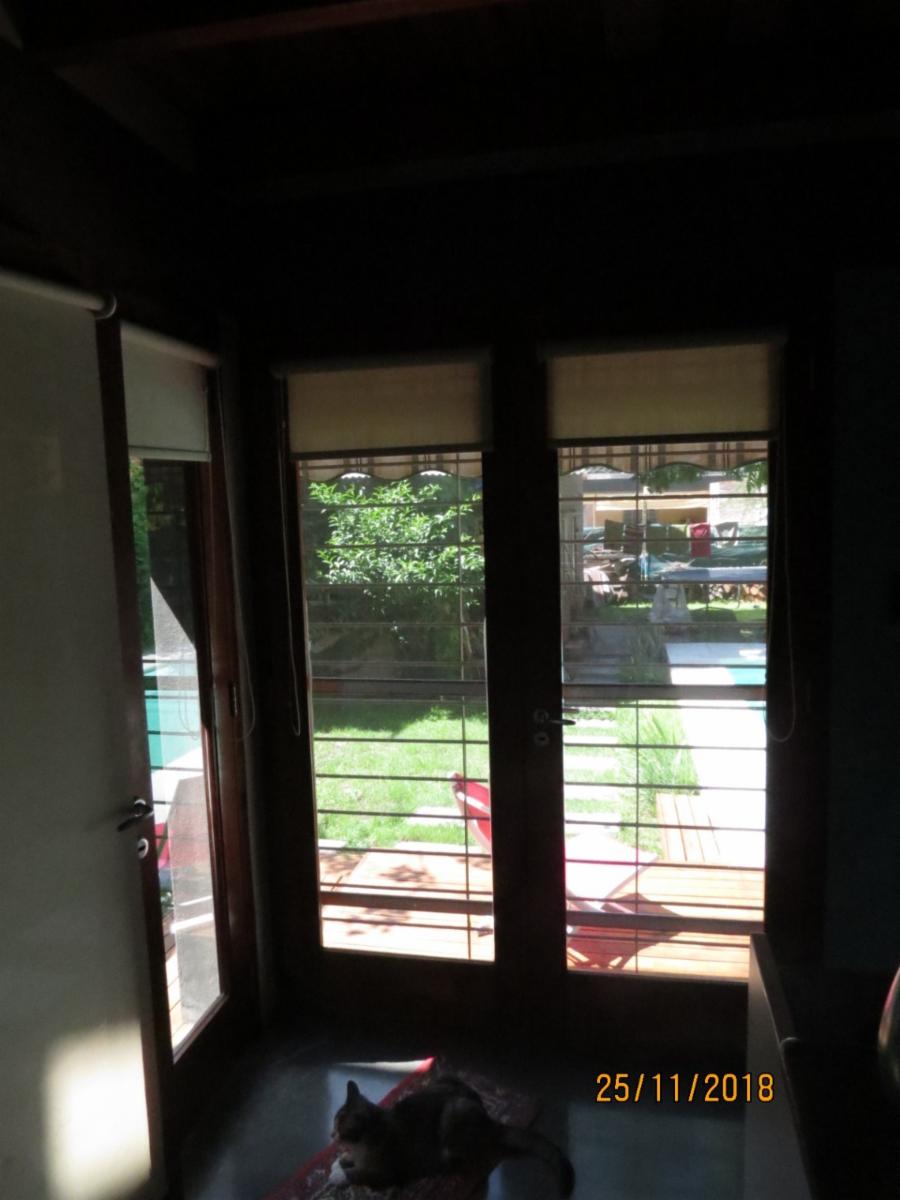 EXCELENTE CASA EN FUNES. 2 DORMITORIOS. PISCINA. QUINCHO. COCHERA. — foto 12
