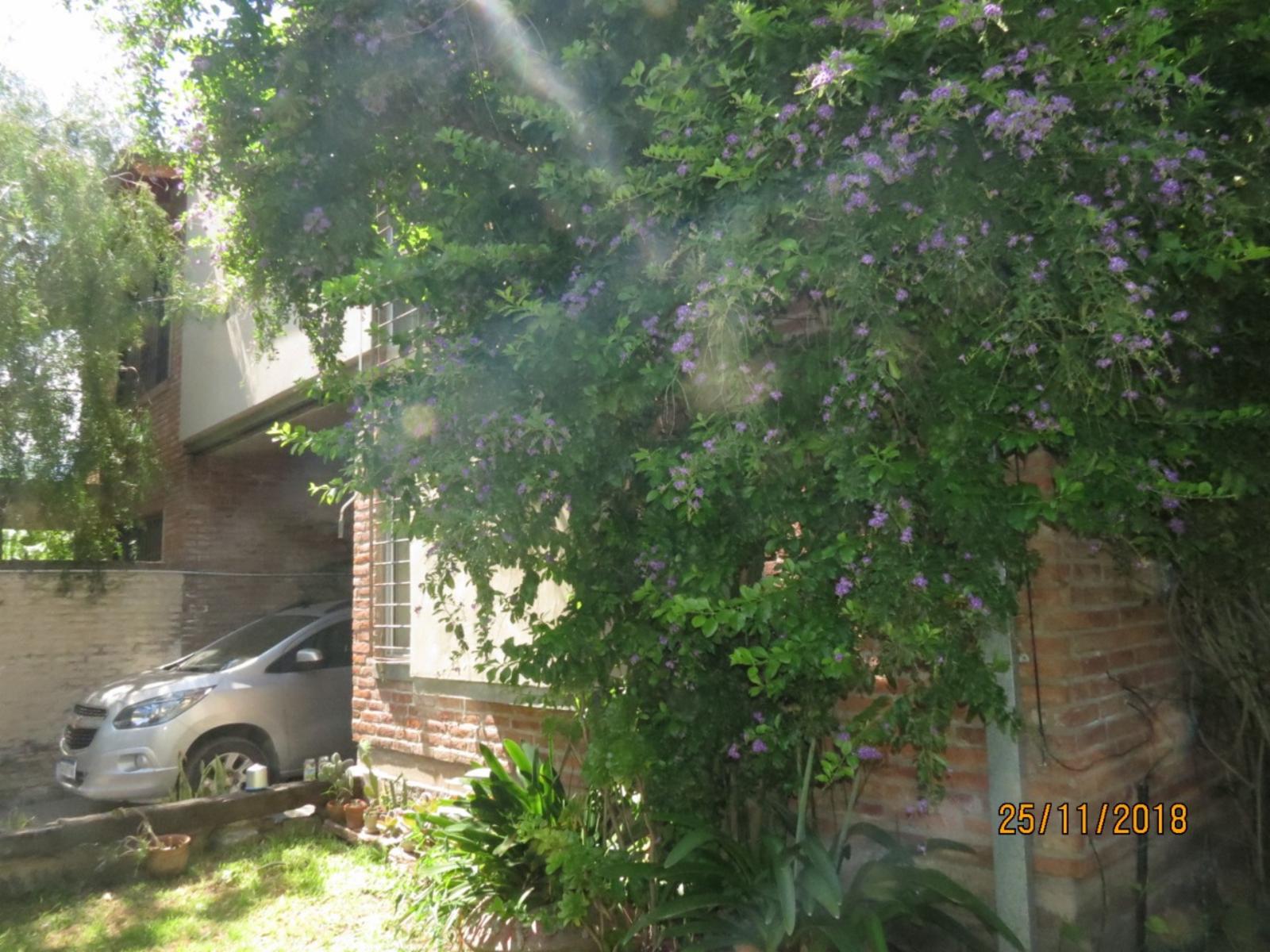 EXCELENTE CASA EN FUNES. 2 DORMITORIOS. PISCINA. QUINCHO. COCHERA. — foto 15