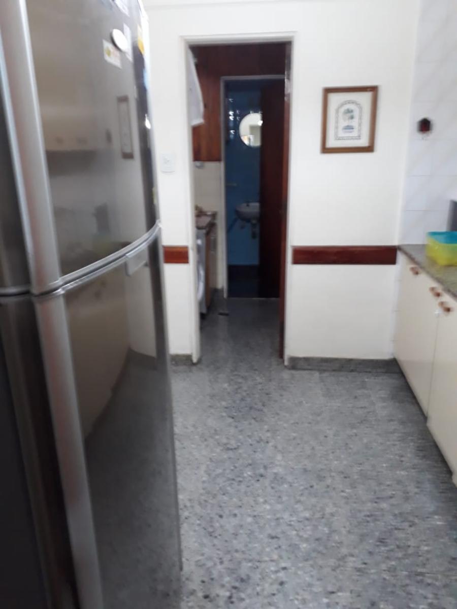 DEPARTAMENTO 3 DORMITORIOS. BALCÓN CON CERRAMIENTO. MUY BUEN ESTADO. — foto 13