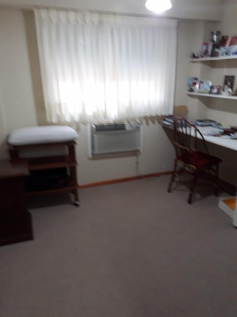 DEPARTAMENTO 3 DORMITORIOS. BALCÓN CON CERRAMIENTO. MUY BUEN ESTADO. — foto 14
