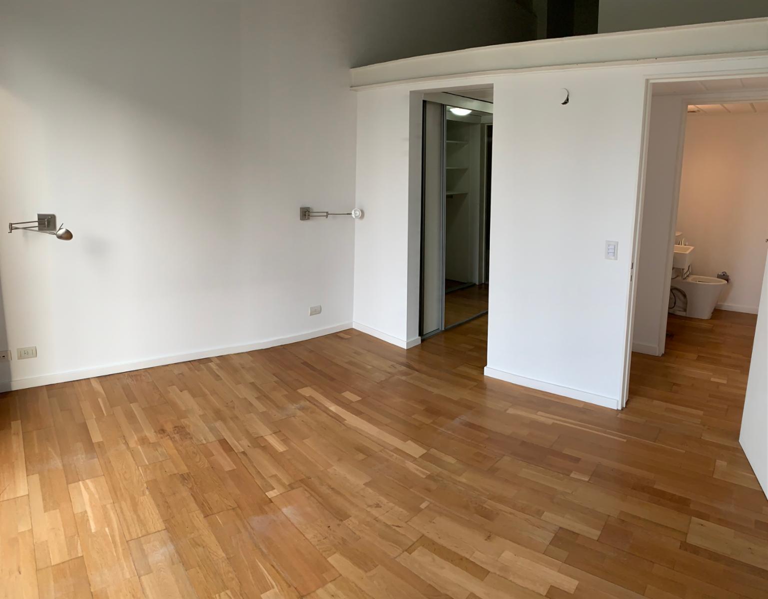 AMPLIO DEPARTAMENTO DE UN DORMITORIO CON COCHERA — foto 14