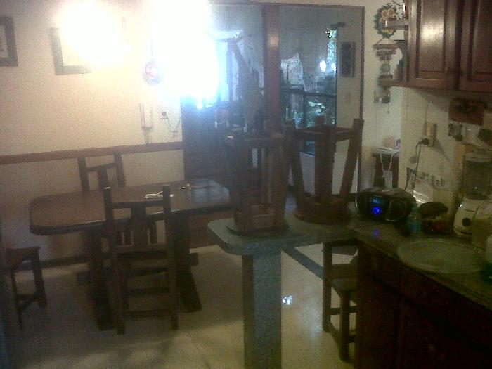 CASA DE TRES DORMITORIOS CON COCHERAS — foto 2
