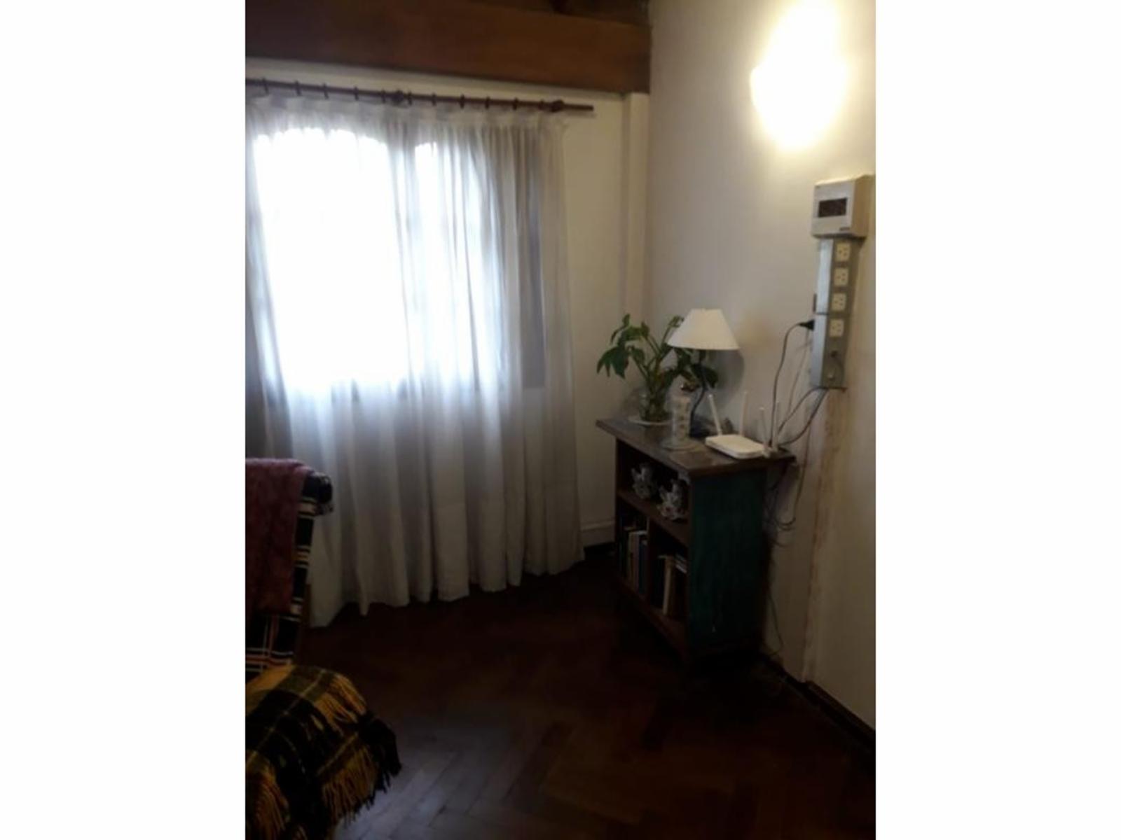 CASA EN DOS PLANTAS C/GARAGE Y TERRAZA (PUNCHAUCA 100 - HAEDO). — foto 10