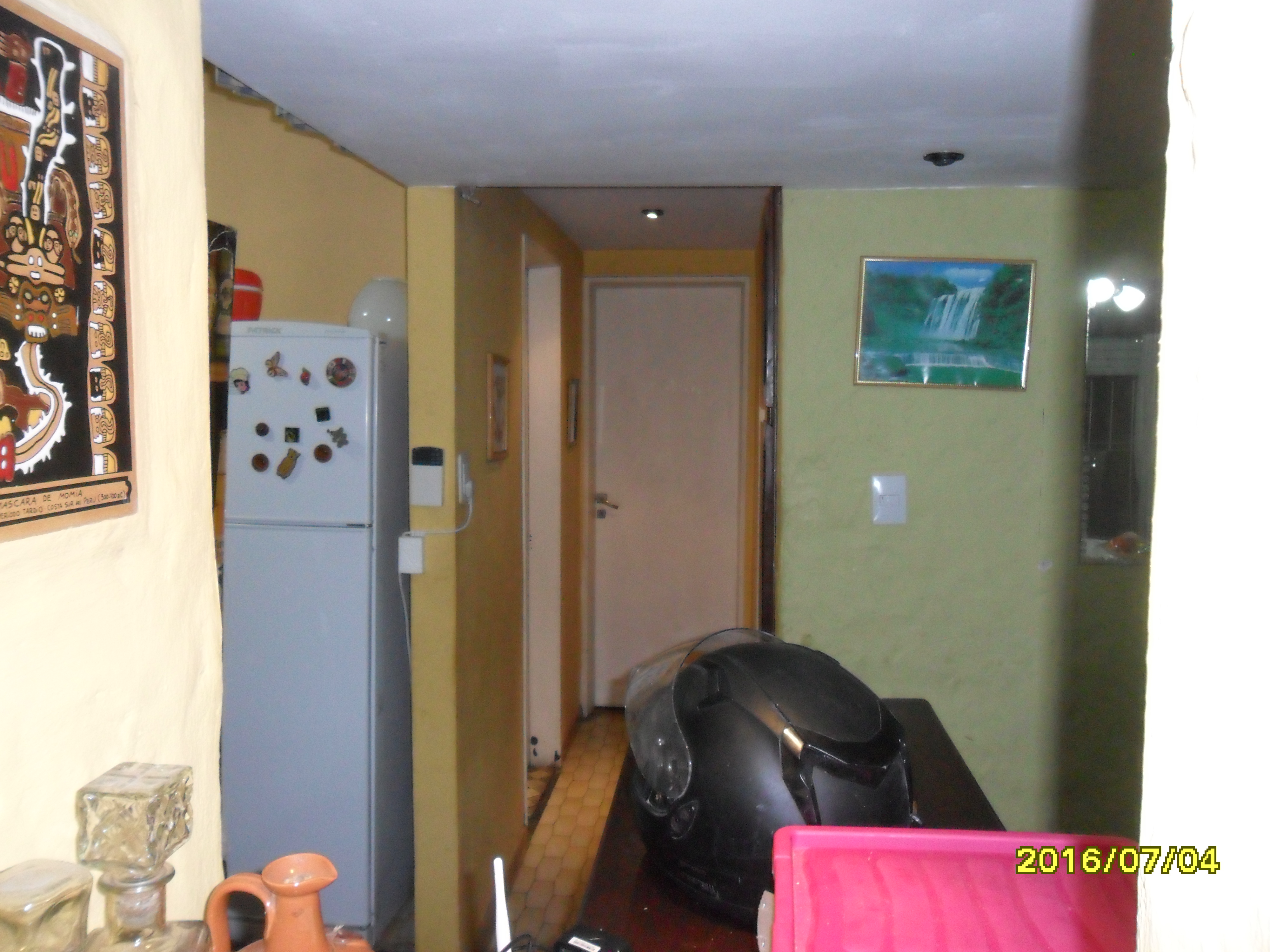 Venta de confortable casa, con monoambiente en mismo terreno y entrada para vehículos — foto 6