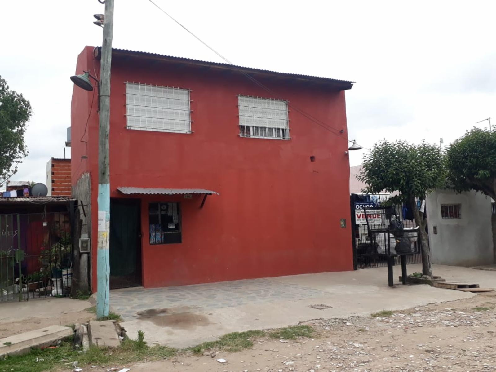 CASA c/ habitaciones para alquiler y local c/comercio funcionando. — foto 2