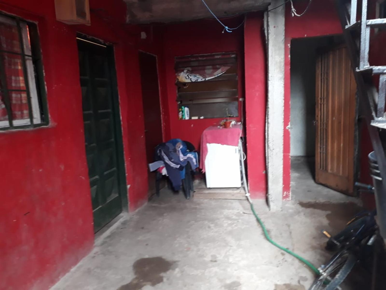 CASA c/ habitaciones para alquiler y local c/comercio funcionando. — foto 8