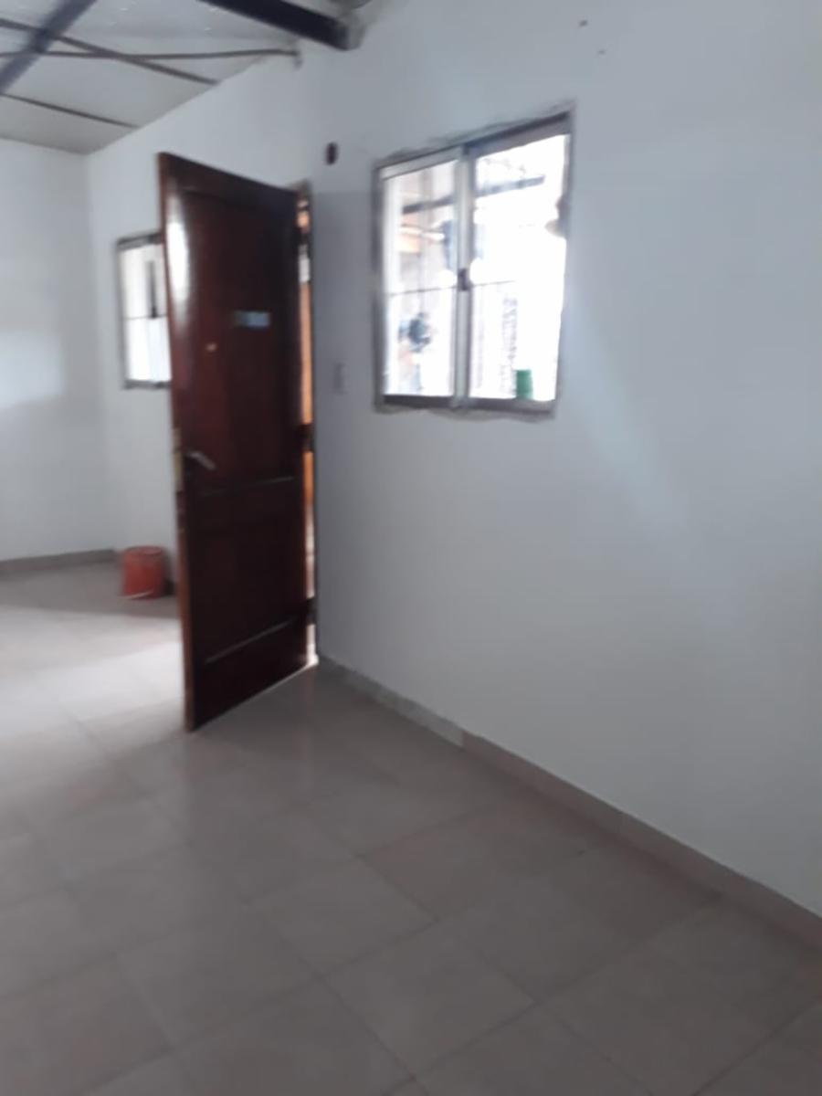 CASA c/ habitaciones para alquiler y local c/comercio funcionando. — foto 9