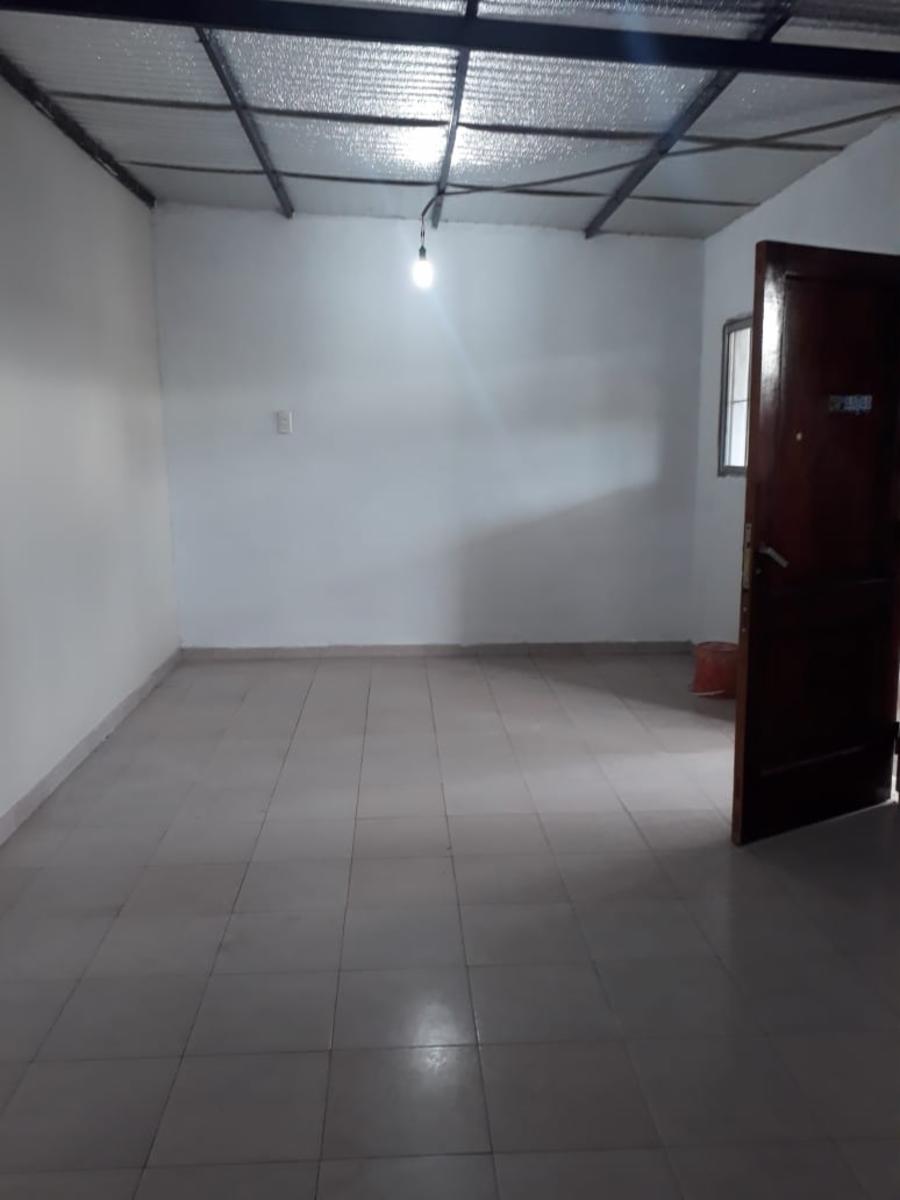 CASA c/ habitaciones para alquiler y local c/comercio funcionando. — foto 14