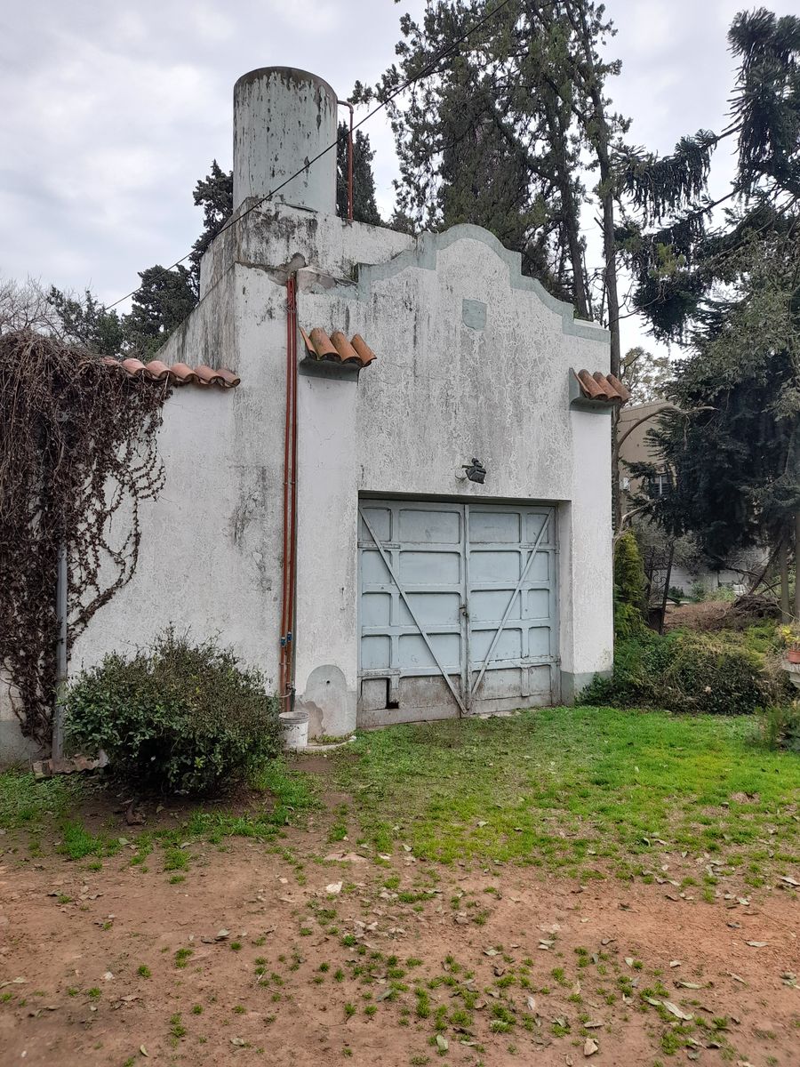 Majestuosa casa, en el corazón de Bella Vista (SobreSenadorMorón)enunazona exclusiva y de alta plusvalía, Asentada en unterrenode18x83mts.de los que quedan pocos en la zona. - 7