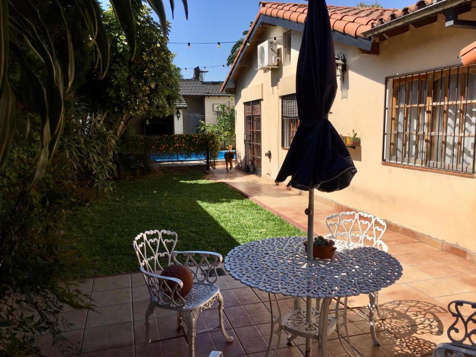 VENTA Chalet de 4 amb c/quincho y pileta Haedo Chico — foto 10