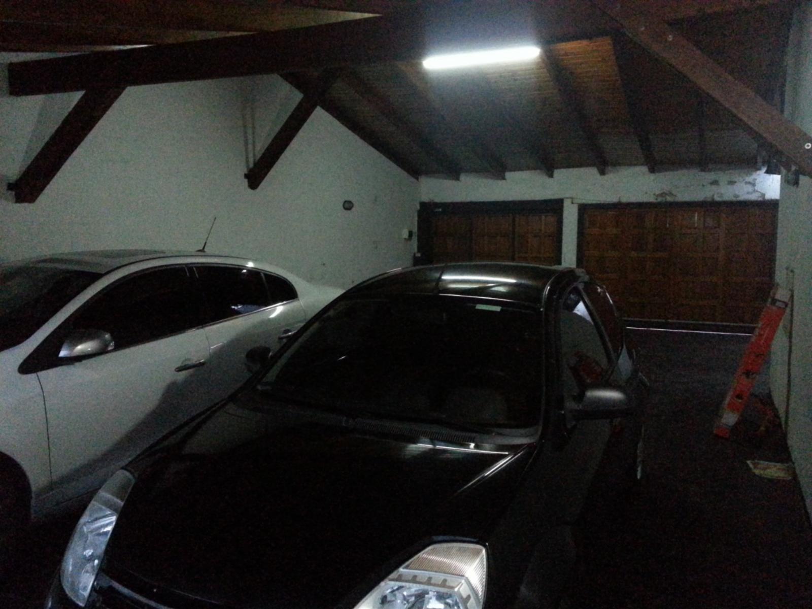 EXCELENTE CASA DE 4 DORMITORIOS PILETA QUINCHO Y PLAYROOM EN BARRIO LAS ROSAS — foto 2