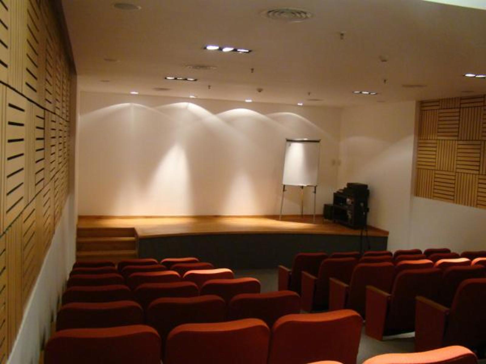 EDISUR OFFICE - OFICINA 97 M2 LIBRES - CATEGORÍA - 3