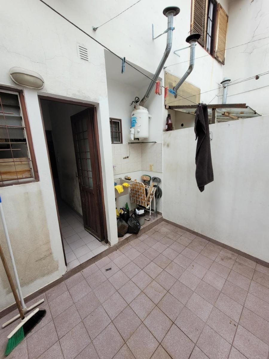 Excelente Duplex de 3 ambientes sobre calle Larrea 319 Ramos Mejía — foto 7