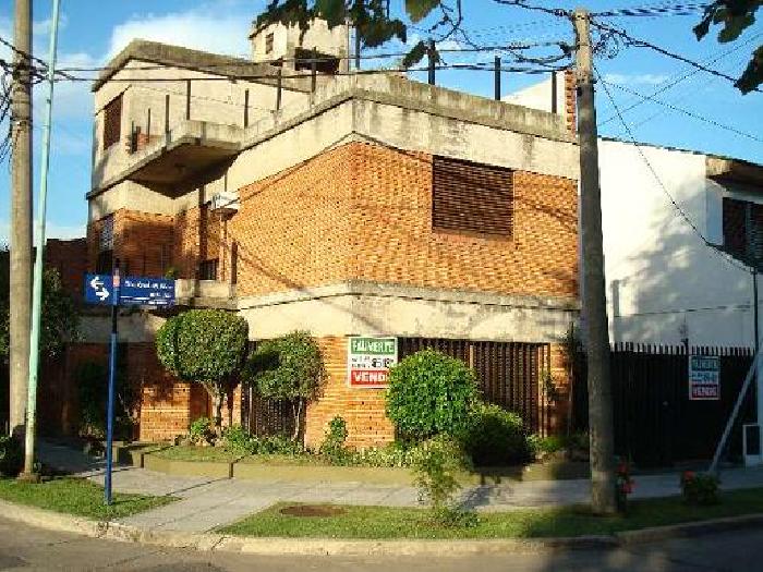 Casa en Venta en Villa Sarmiento, Morón, Buenos Aires