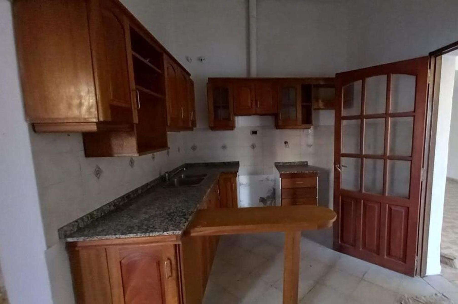 CASA 3 DORMITORIOS APTA CREDITO — foto 6