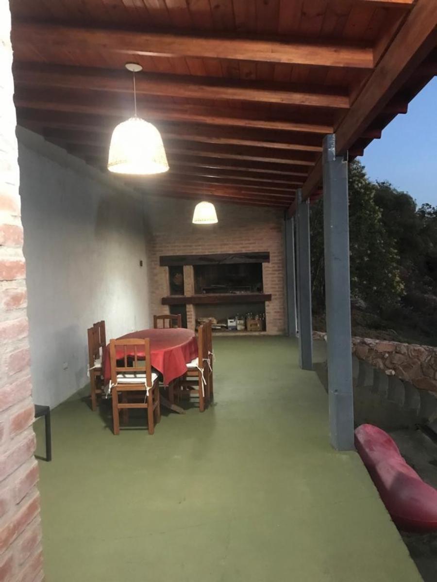 PROPIEDAD EN VENTA EN VILLA DEL LAGO A METROS DE BV. SARMIENTO — foto 9