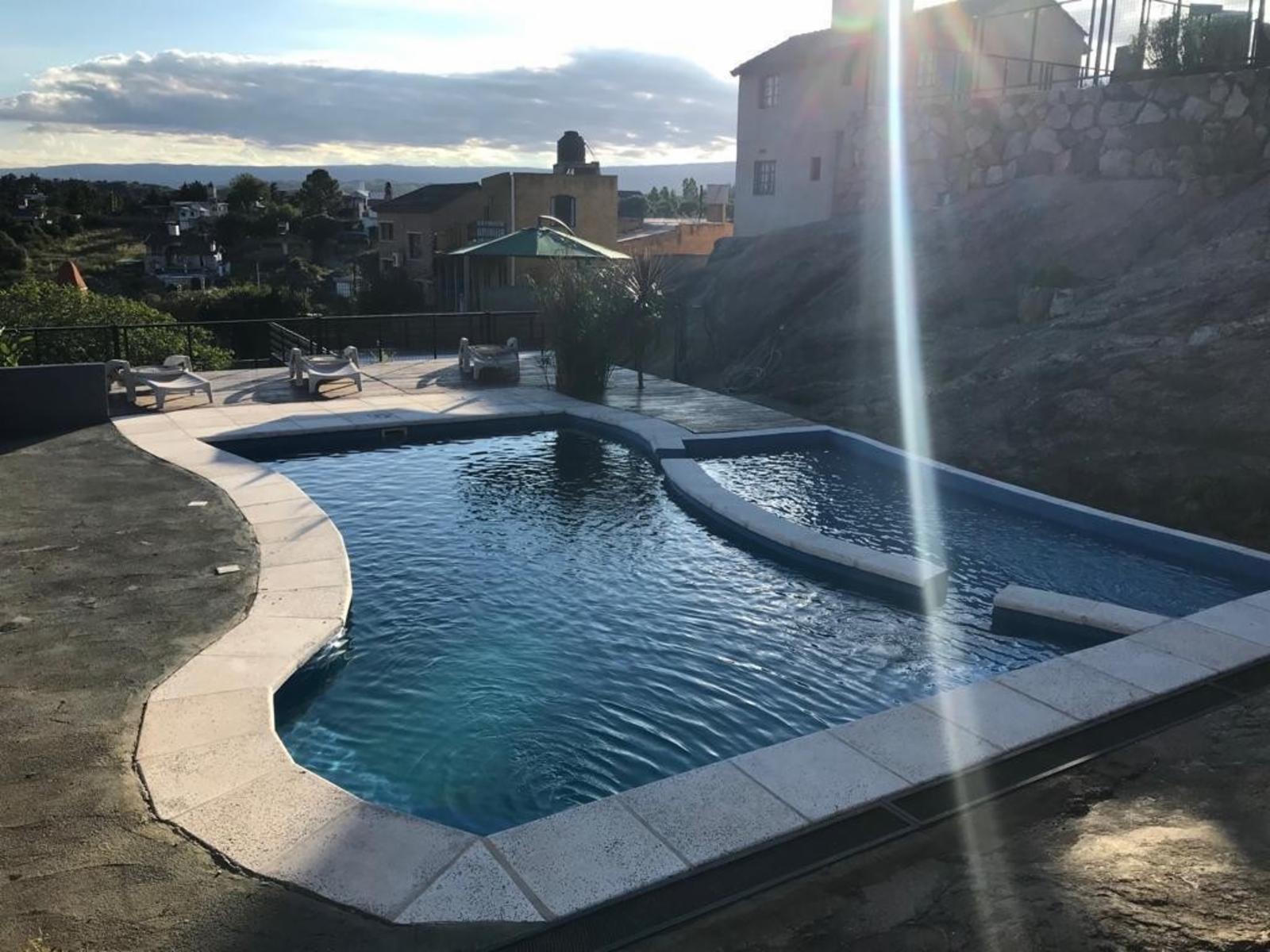 PROPIEDAD EN VENTA EN VILLA DEL LAGO A METROS DE BV. SARMIENTO — foto 13
