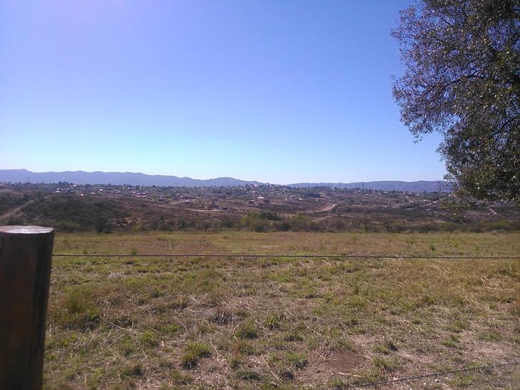 4 ha en Cabalango, camino principal