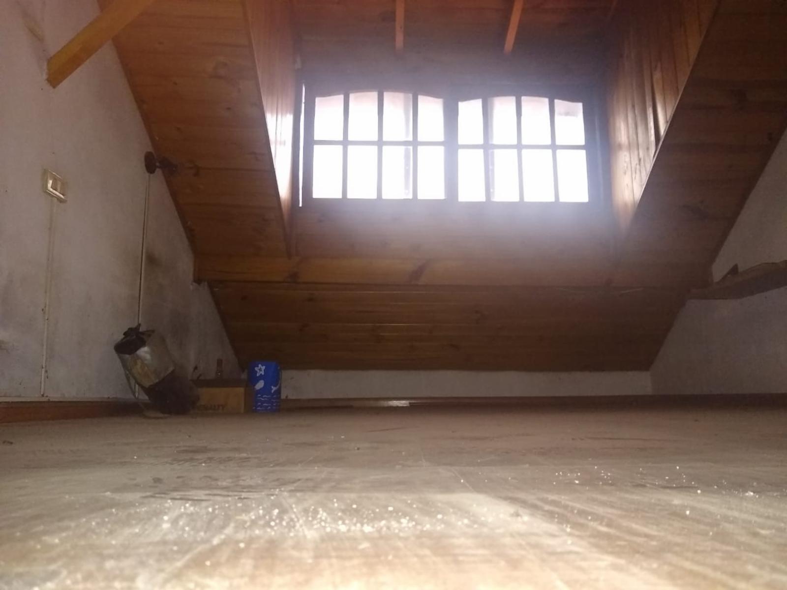 TRIPLEX OPORTUNIDAD EN RAMOS MEJIA ZONA BARRIO DON BOSCO — foto 2