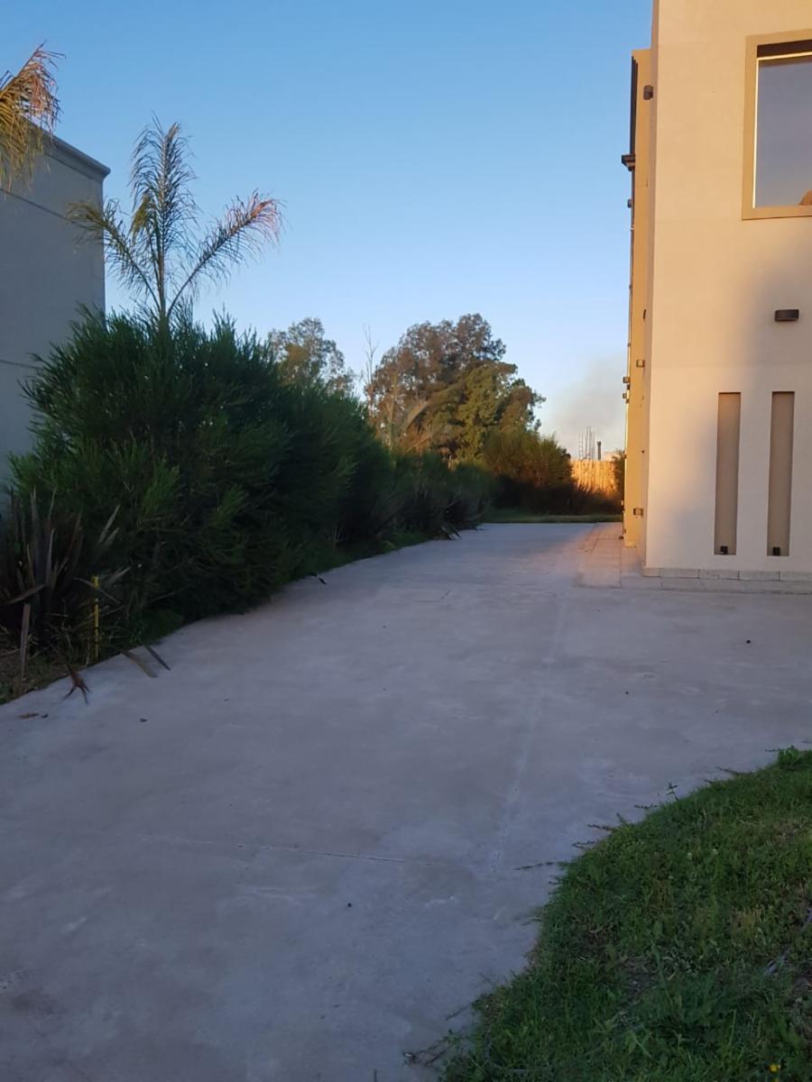 CANNING EXCELENTE CASA EN CONTRY A ESTRENAR — foto 5
